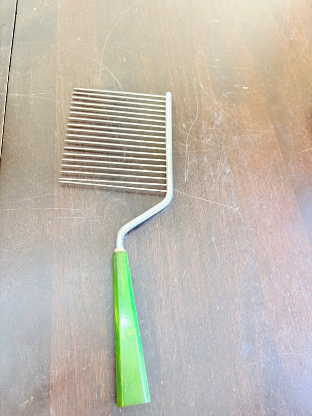 Vintage Cake Breaker Cutter Green Bakelite Handle